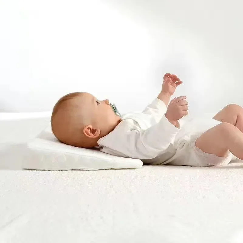 Infant Anti Vomiting Inclined  - Nursing Pillow Breastfeeding recension och pris